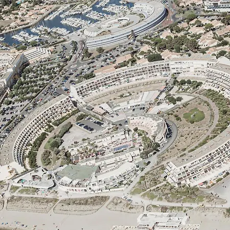 Heliopolis F9 Apartman